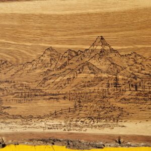 Pyrogravure "chalet au pied des alpes"